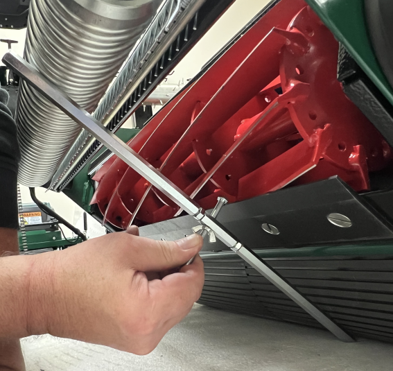 Front Roller Locking Bracket Kit | Catalyst